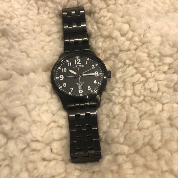 Watch - Picture 4 of 6